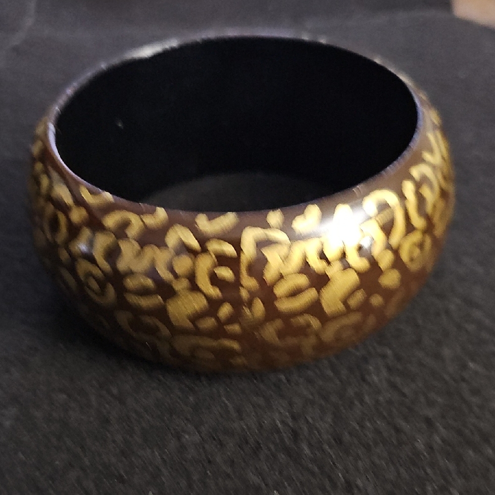Sassy Jones Gold and Brown Bracelet